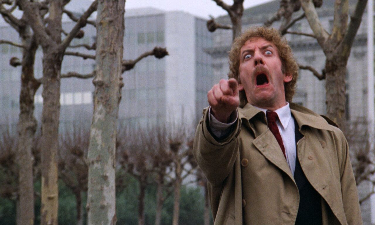 Xem phim Cuộc Xâm Lăng Của Người Nhân Bản  - Invasion of the Body Snatchers (1978)