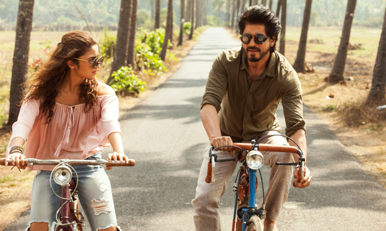 Xem phim Cuộc Sống Mến Thương  - Dear Zindagi (2016)