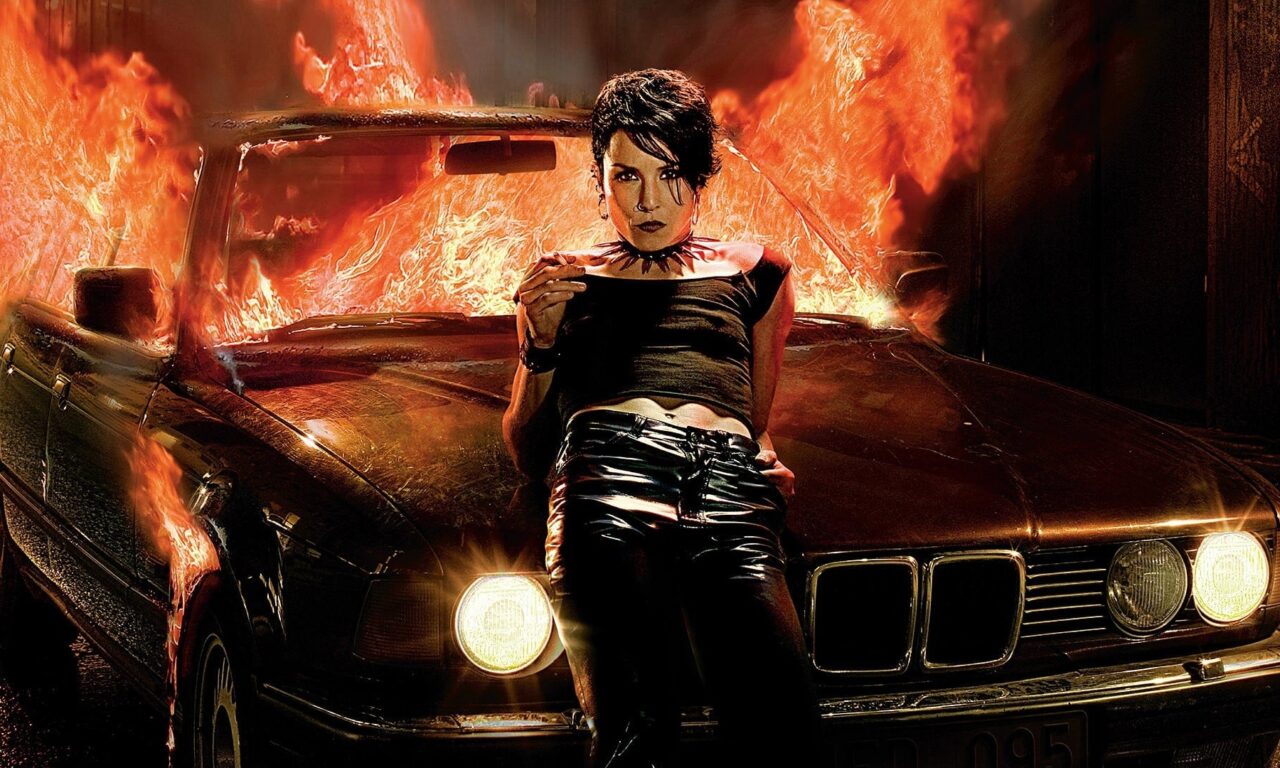 Xem phim Cô Gái Đùa Với Lửa  - The Girl Who Played with Fire (2009)