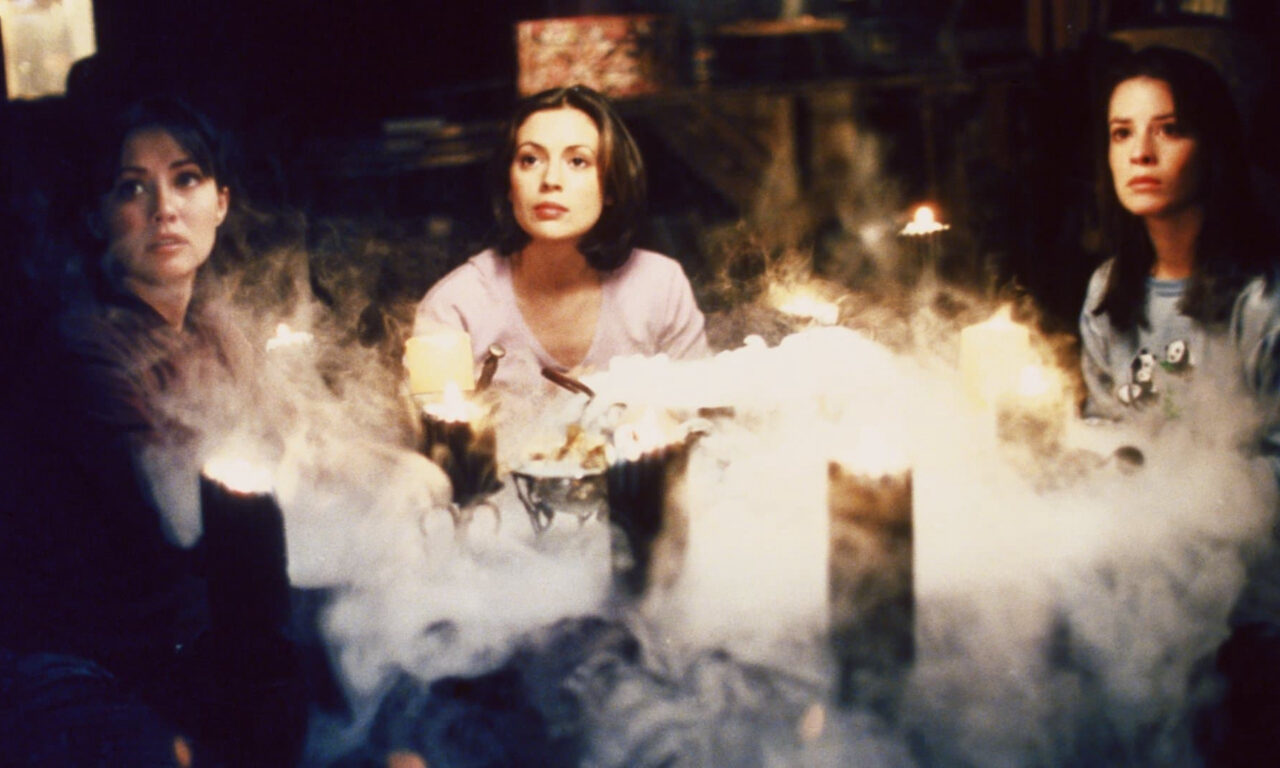 Xem phim Phép Thuật ( 2)  - Charmed (Season 2) (1999)