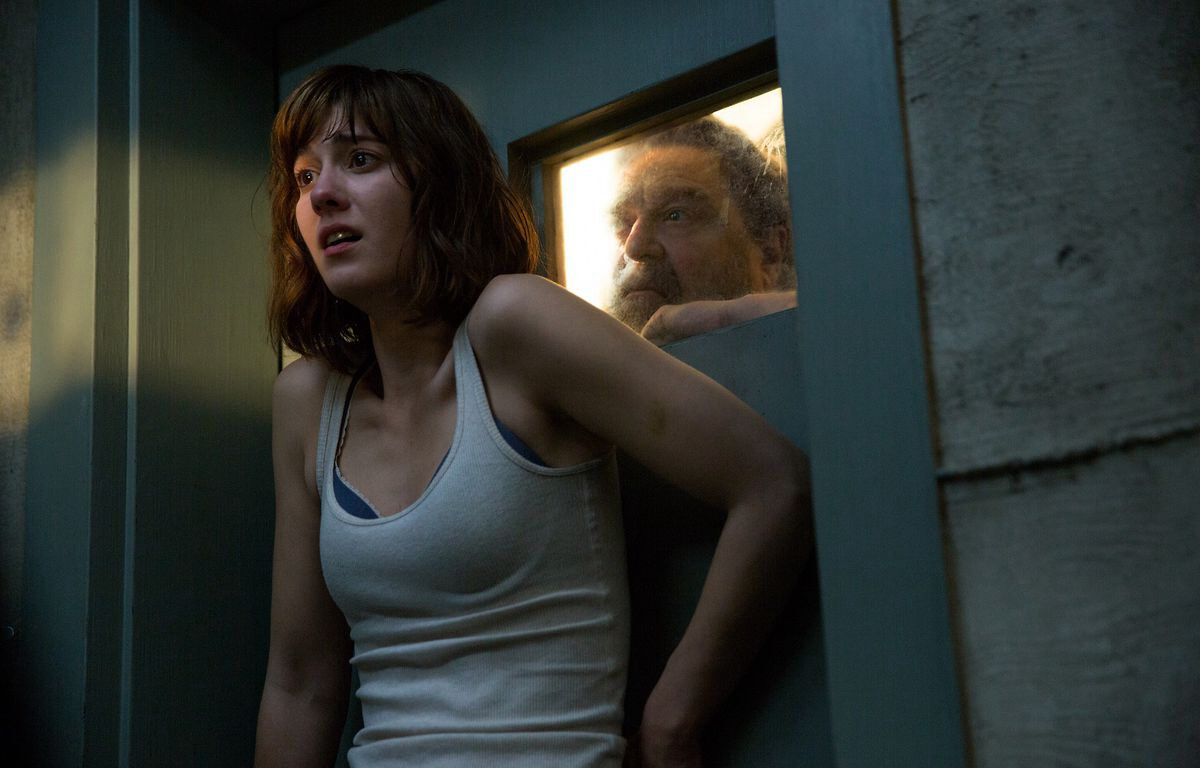 Xem phim Căn Hầm Ma Quái  - 10 Cloverfield Lane (2016)