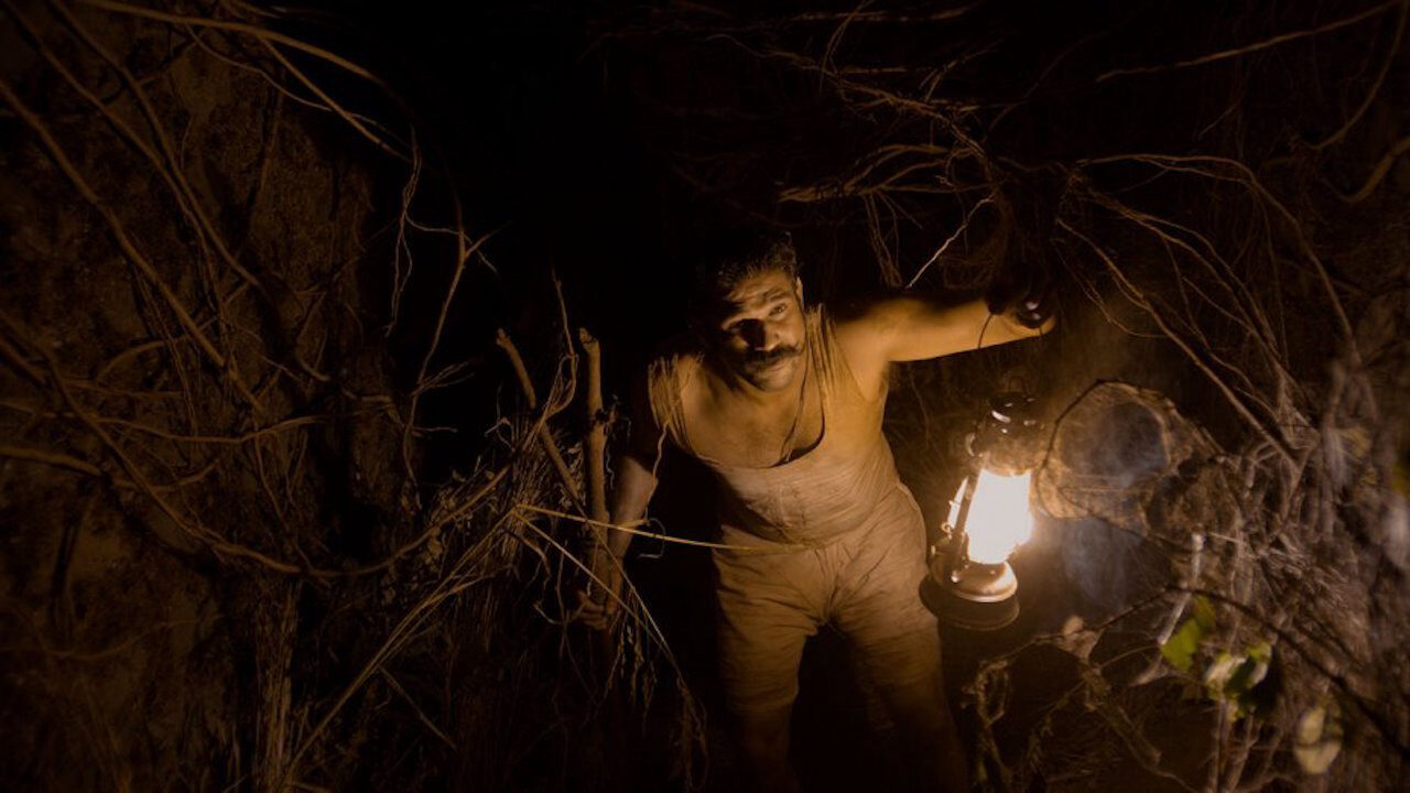 Xem phim Cái Giá Của Lòng Tham  - Tumbbad (2018)