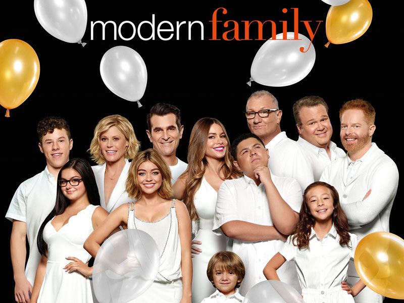 Xem phim Gia Đình Hiện Đại ( 11)  - Modern Family (Season 11) (2019)