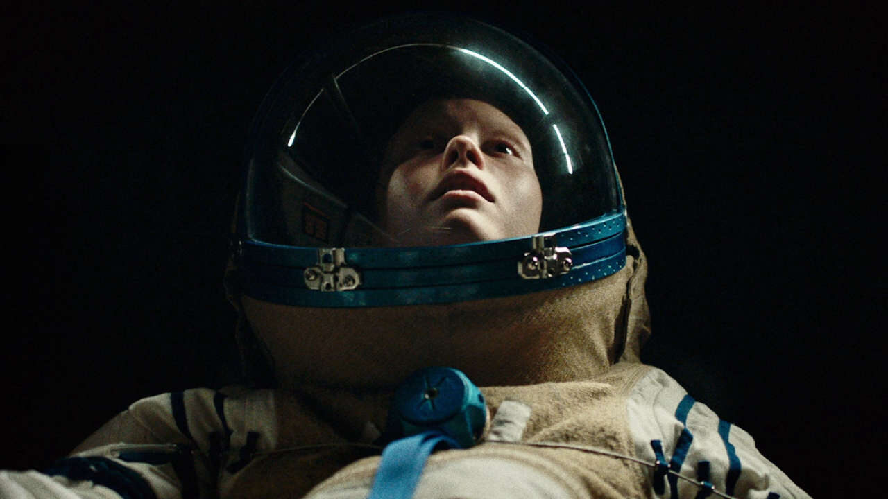 Xem phim Lạc Ngoài Vũ Trụ  - High Life (2018)