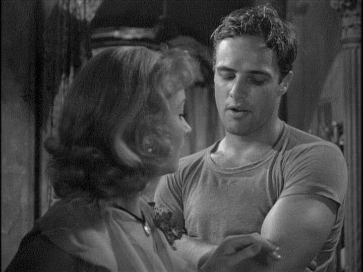 Xem phim Chuyến Tàu Mang Tên Dục Vọng  - A Streetcar Named Desire (1951)