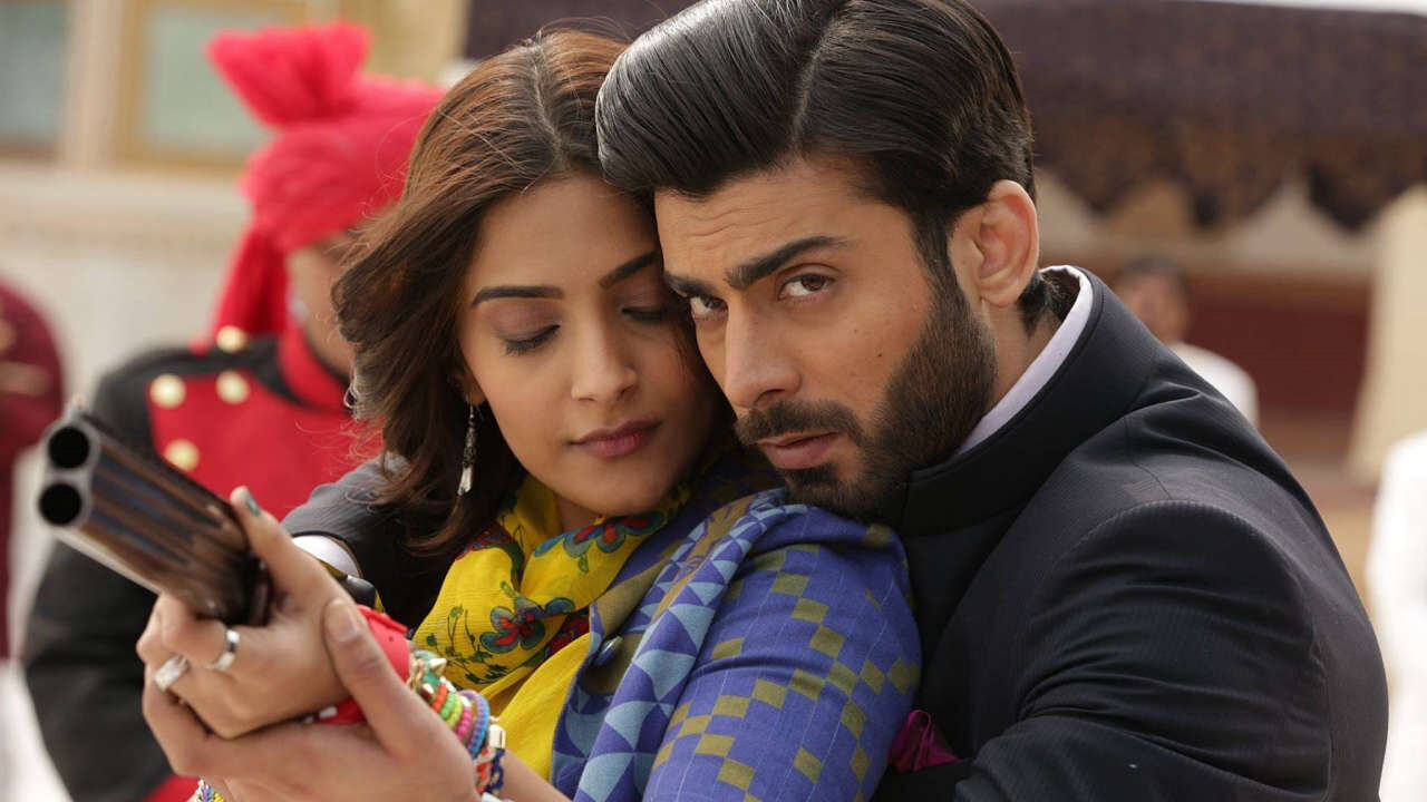 Xem phim Quý Cô Xinh Đẹp  - Khoobsurat (2014)