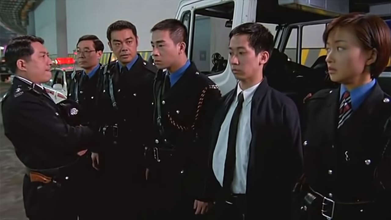 Xem phim Đội Xung Phong  - 衝鋒隊：怒火街頭 Big Bullet (1996)