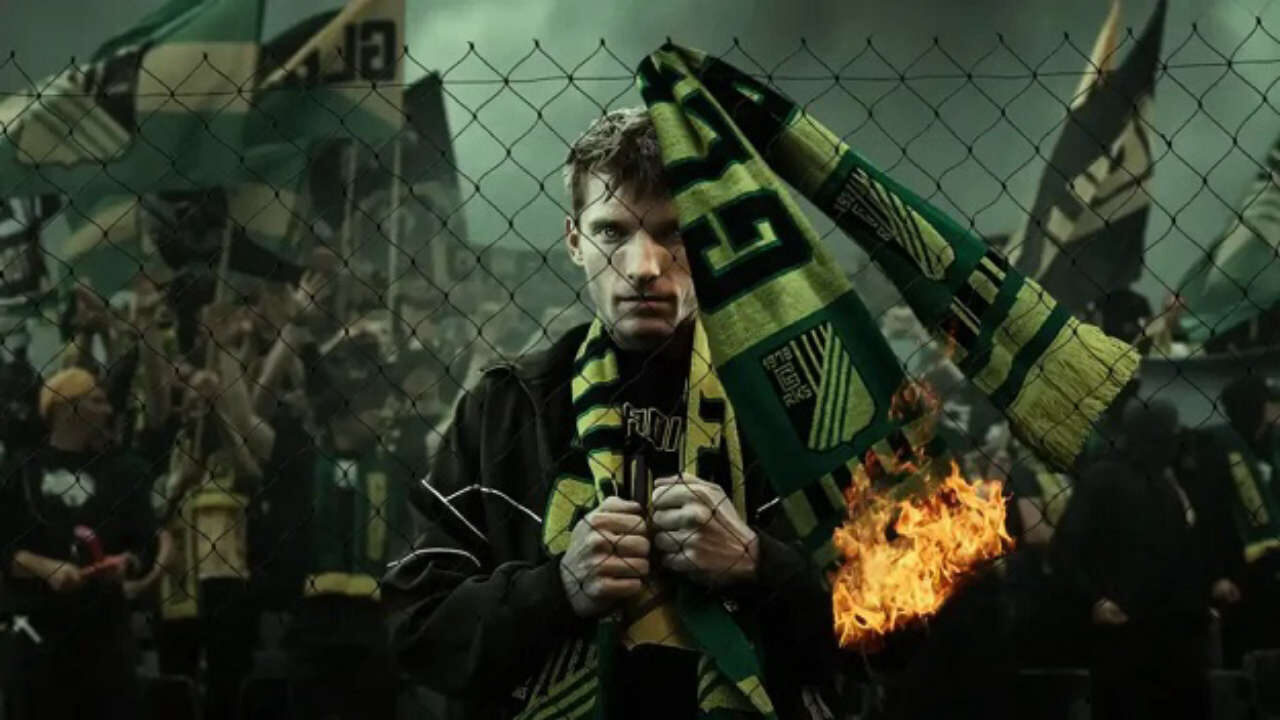 Xem phim Kẻ Côn Đồ ( 1)  - KibicThe Hooligan (Season 1) (2025)